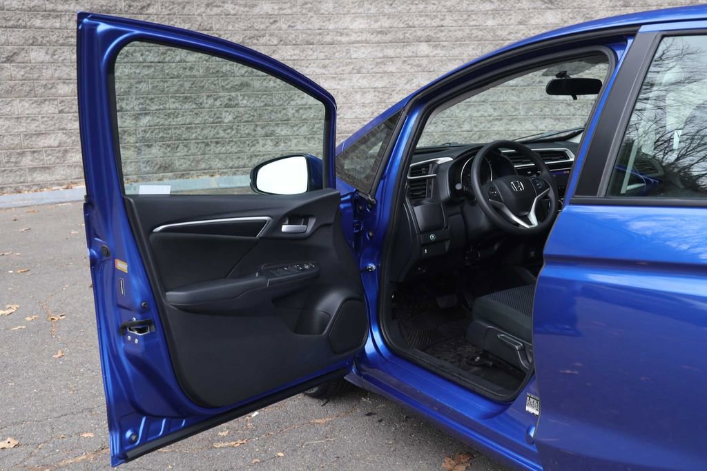 Used 2020 Honda Fit LX image 23