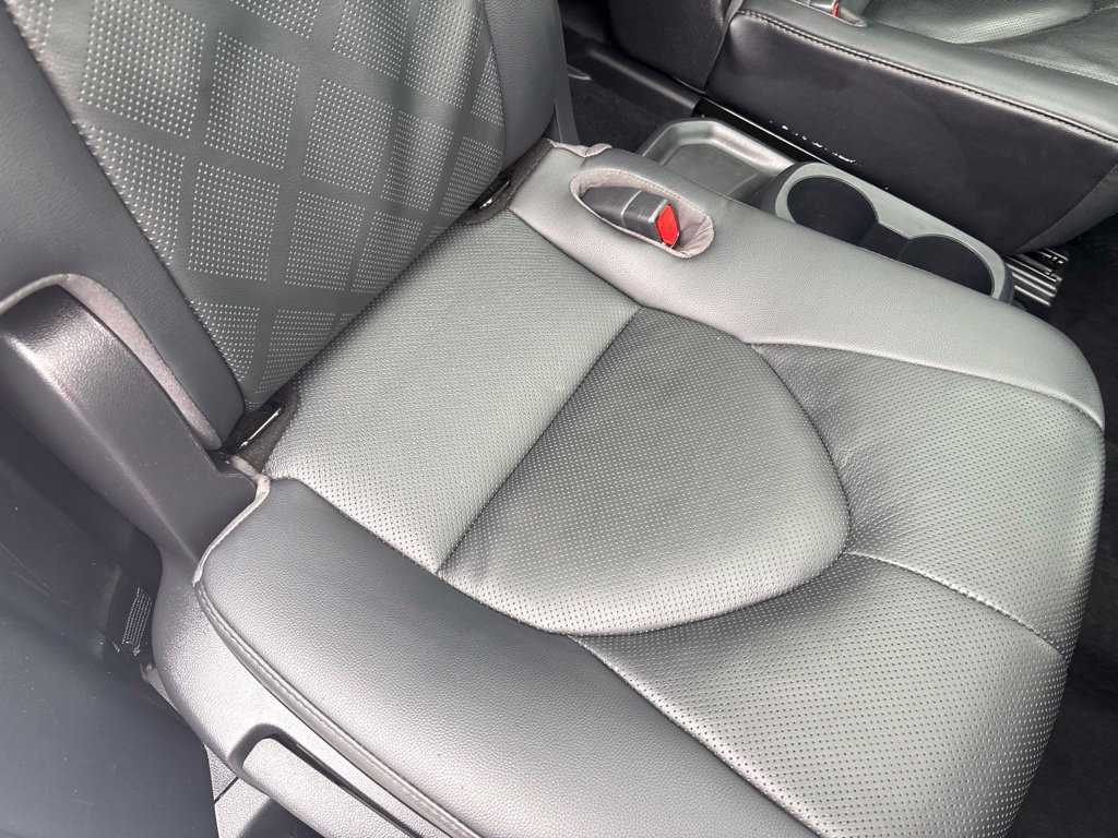 Used 2021 Toyota Highlander Platinum AWD/4WD image 34