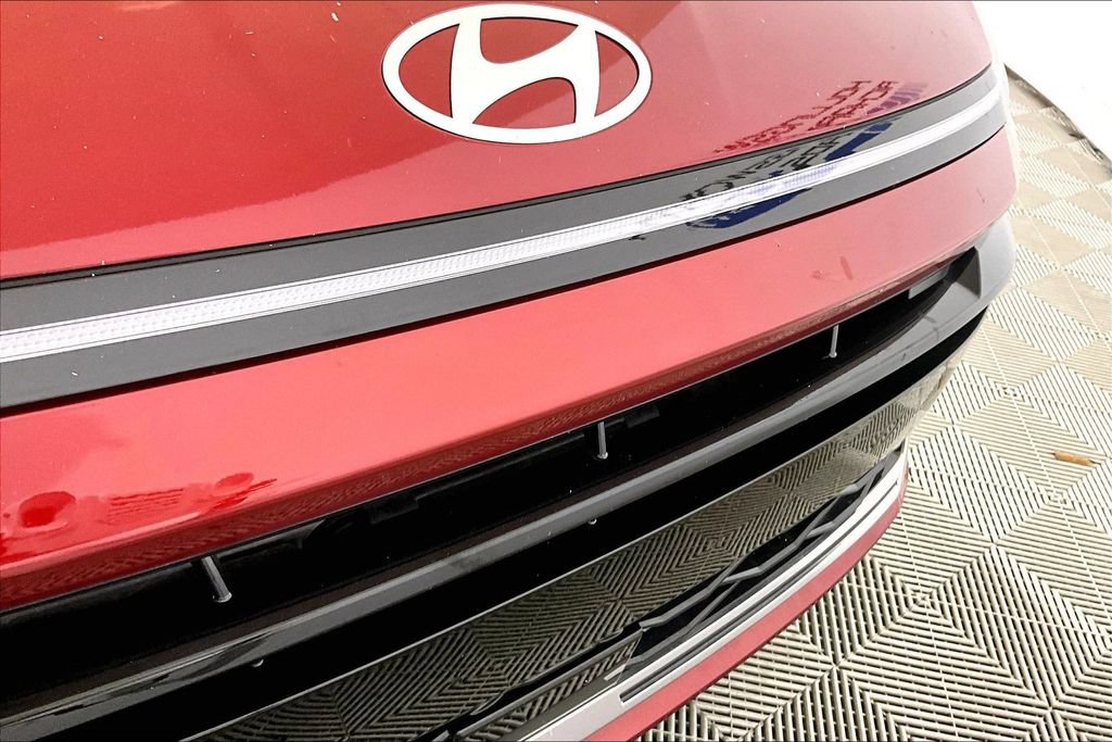 Used 2025 Hyundai Sonata SEL FWD image 23