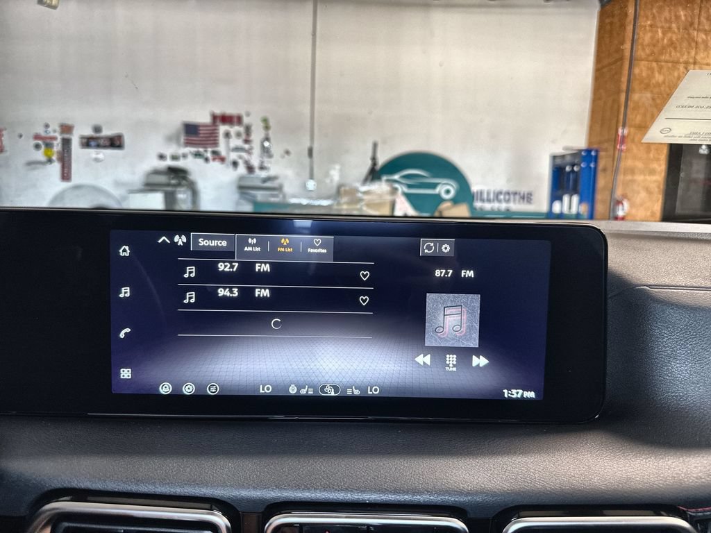 New 2026 Nissan Sentra SR w/ SR Premium Package FWD image 20