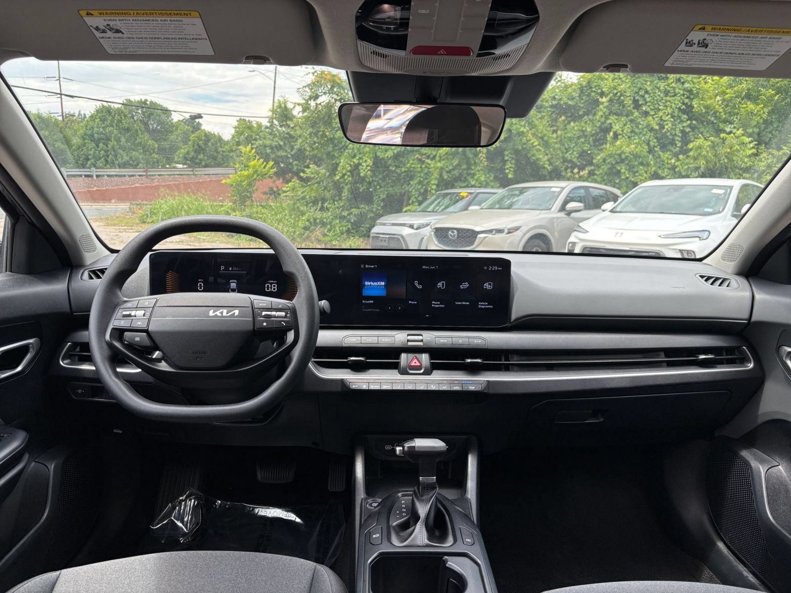 Used 2025 Kia K4 FWD image 32