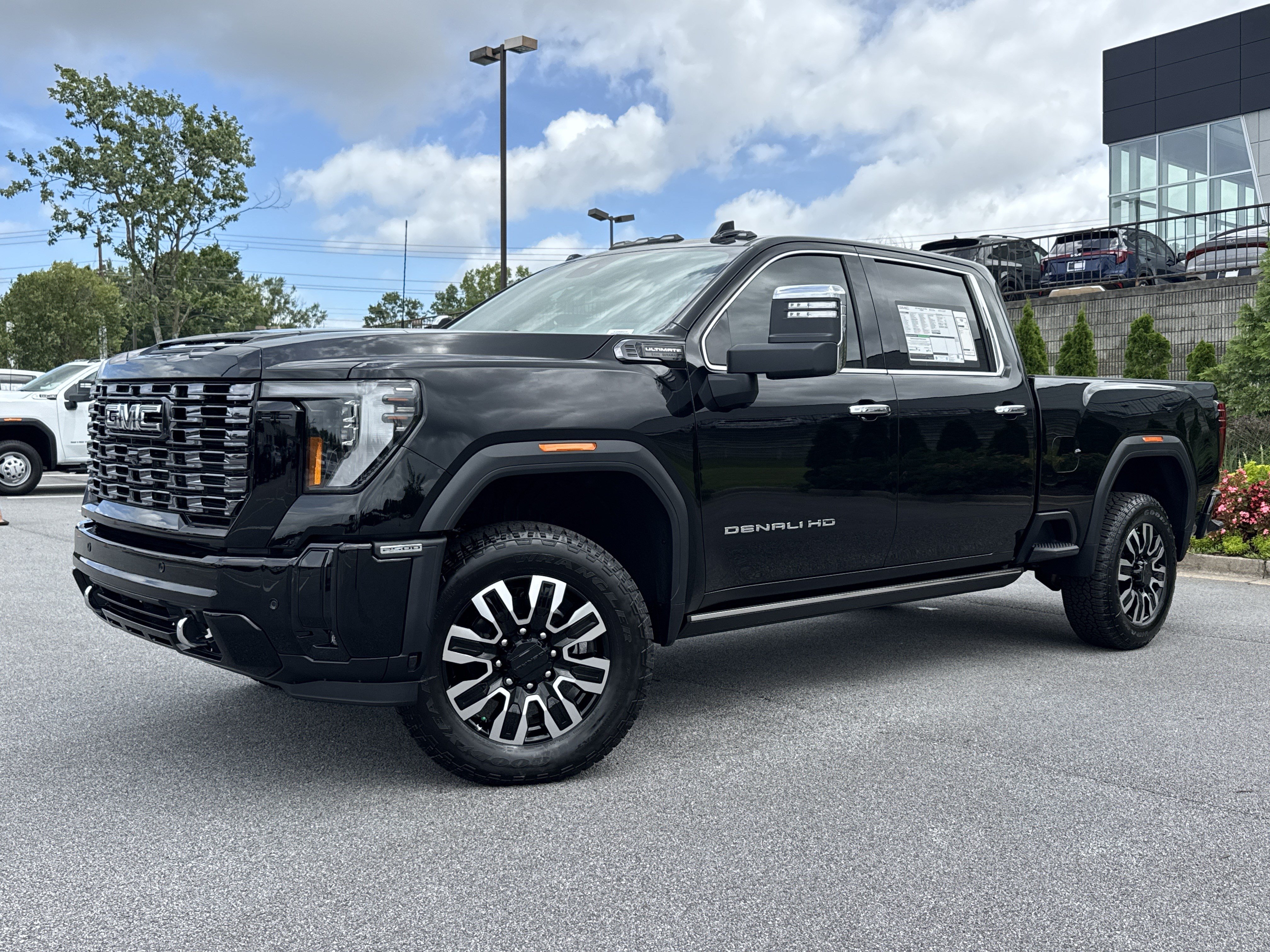 New 2026 GMC Sierra 2500 Denali Ultimate AWD/4WD image 5