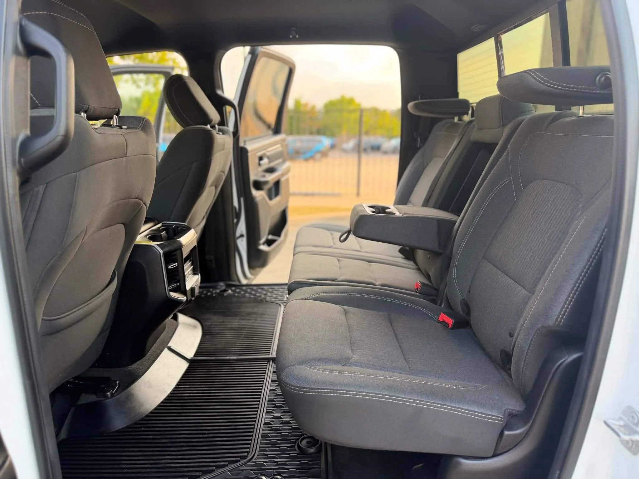 Used 2019 RAM 1500 Big Horn AWD/4WD image 22