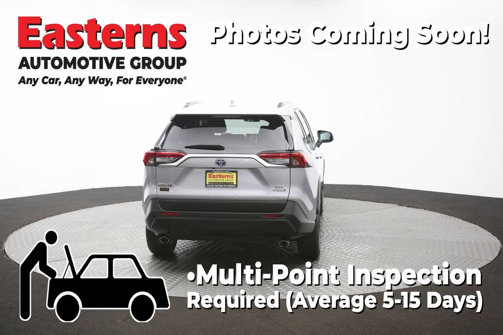 Used 2024 Toyota RAV4 XLE AWD/4WD image 35