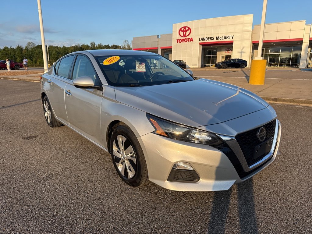 Used 2022 Nissan Altima 2.5 S