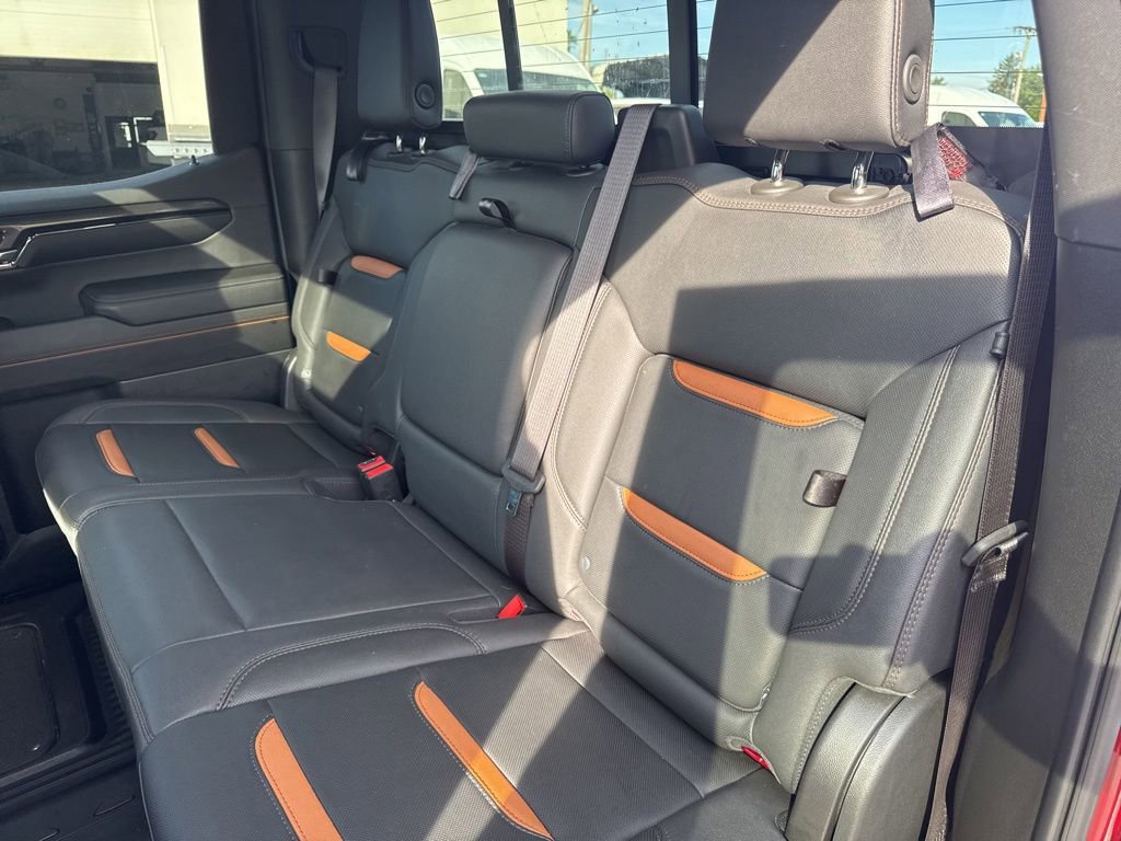 Used 2023 GMC Sierra 1500 AT4 w/ AT4 Premium Package AWD/4WD image 31