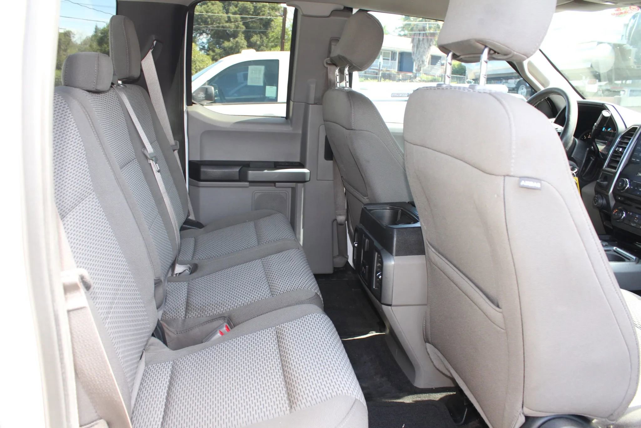 Used 2017 Ford F150 XLT w/ Trailer Tow Package image 14