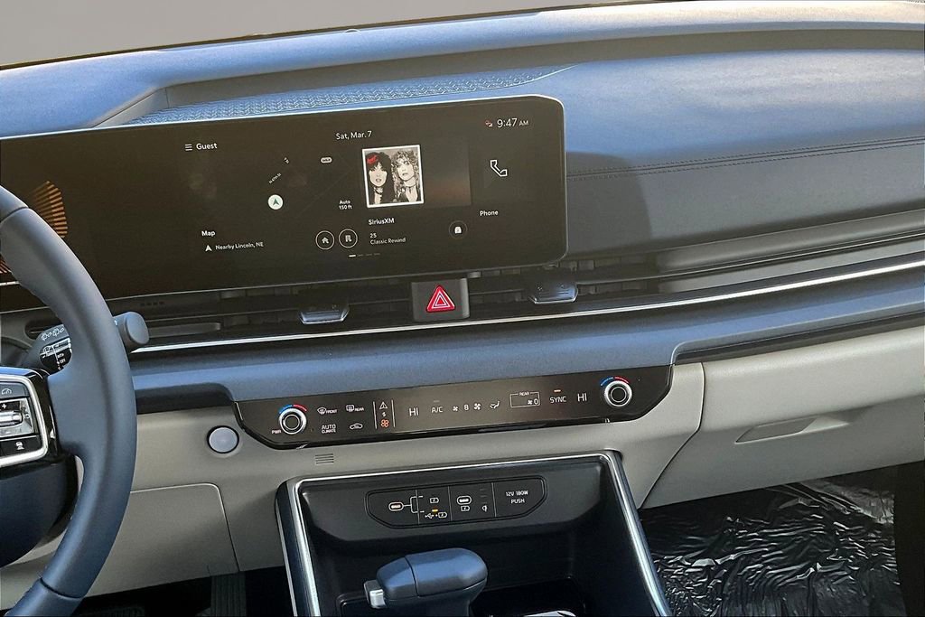 New 2026 Kia Carnival EX FWD image 6