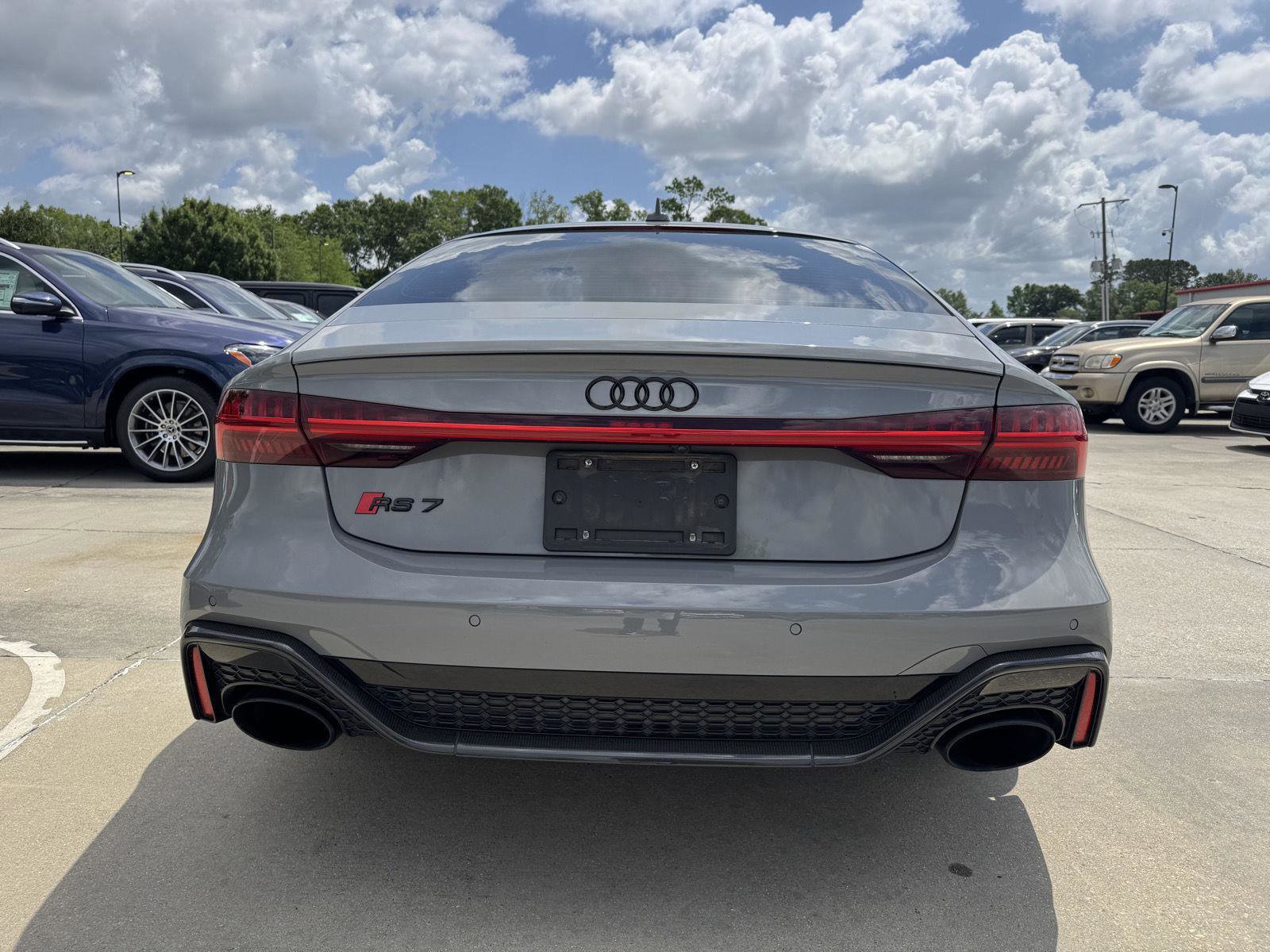 Used 2022 Audi RS 7 Sportback image 21