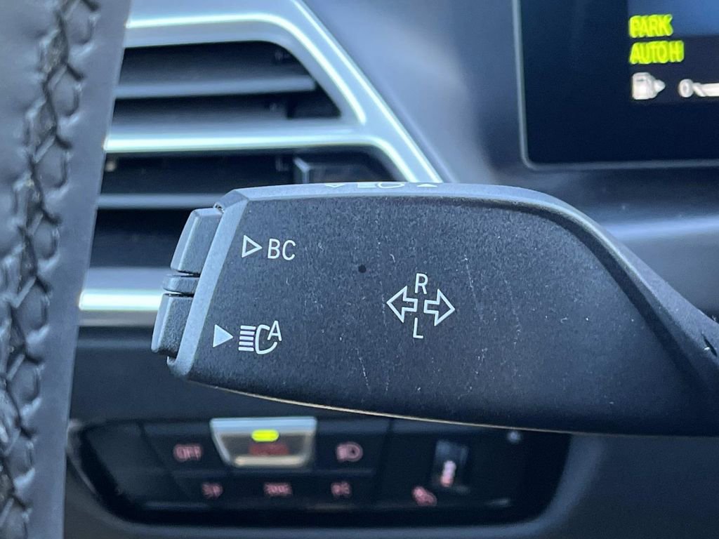 Used 2025 BMW 330i xDrive Sedan image 38