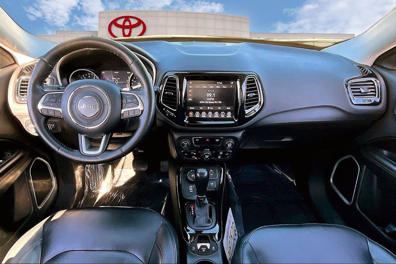 Used 2019 Jeep Compass Limited image 15