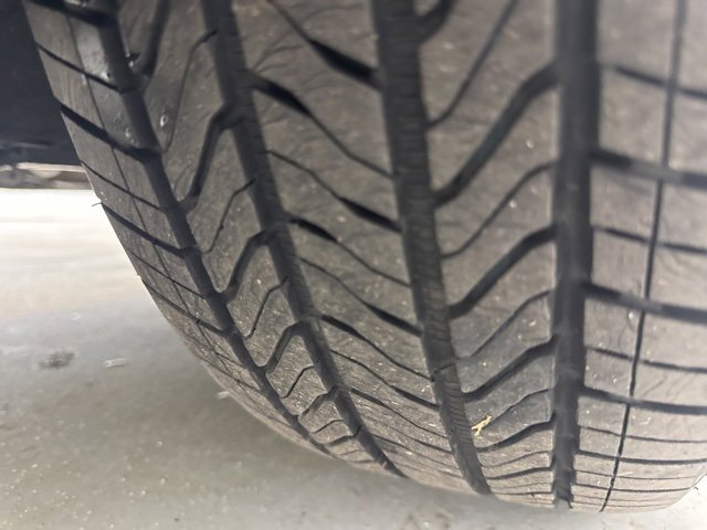 Used 2023 Chevrolet Equinox LT w/ Driver Convenience Package image 38