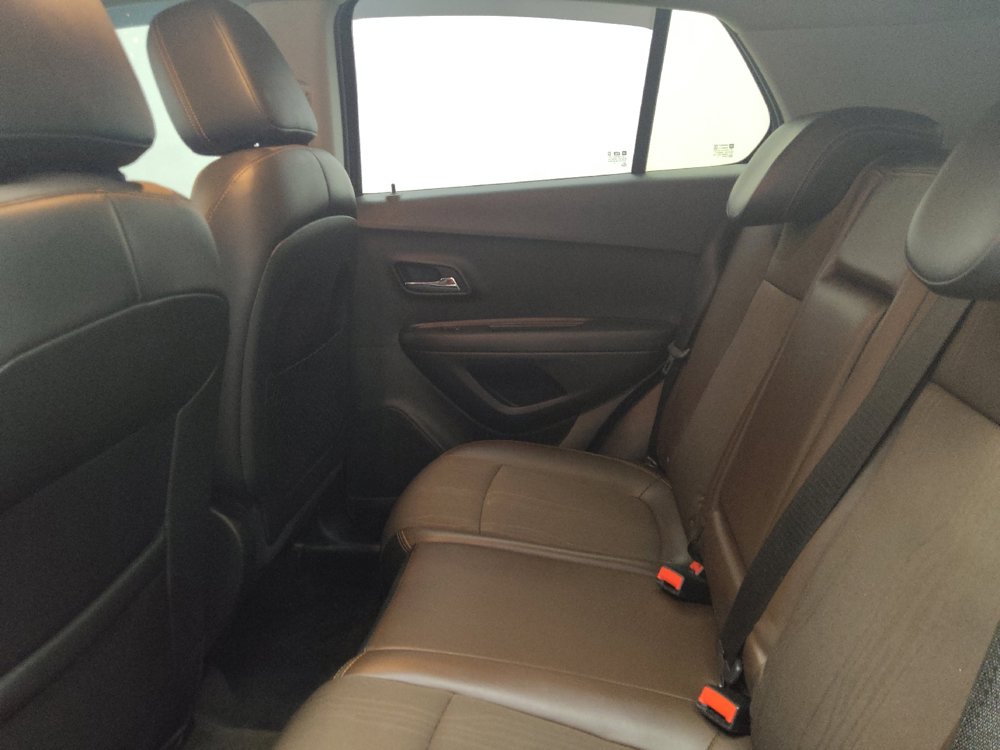 Used 2015 Chevrolet Trax LT w/ LT Plus Package FWD image 18