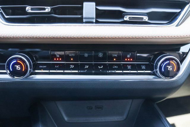 New 2026 Chevrolet Equinox ACTIV AWD/4WD image 18