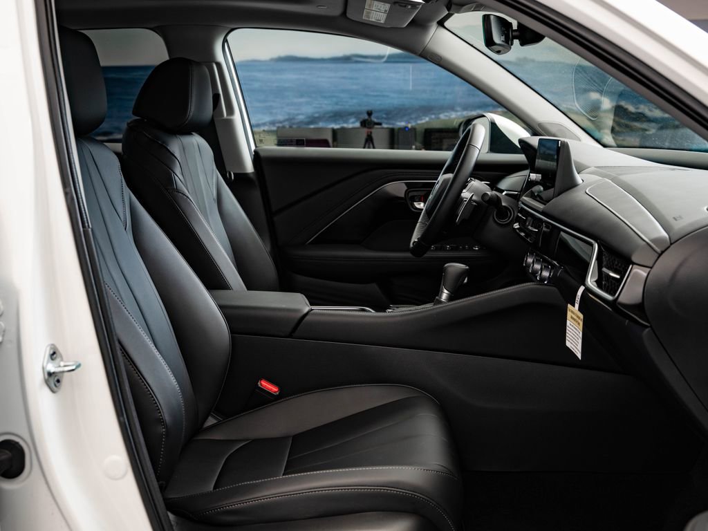 Certified 2025 Acura ADX AWD image 24