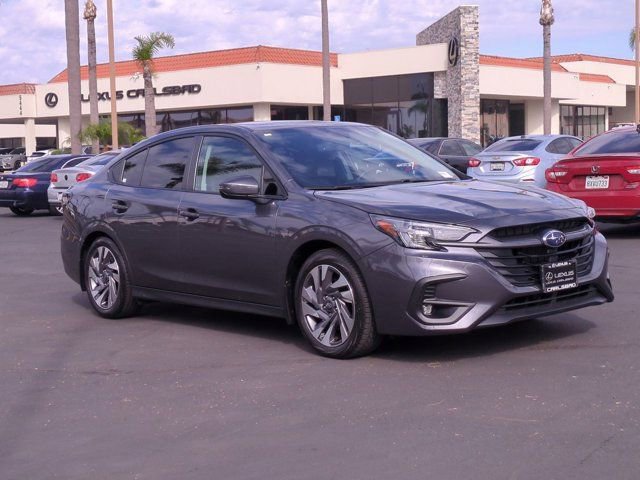 Used 2025 Subaru Legacy Limited image 3