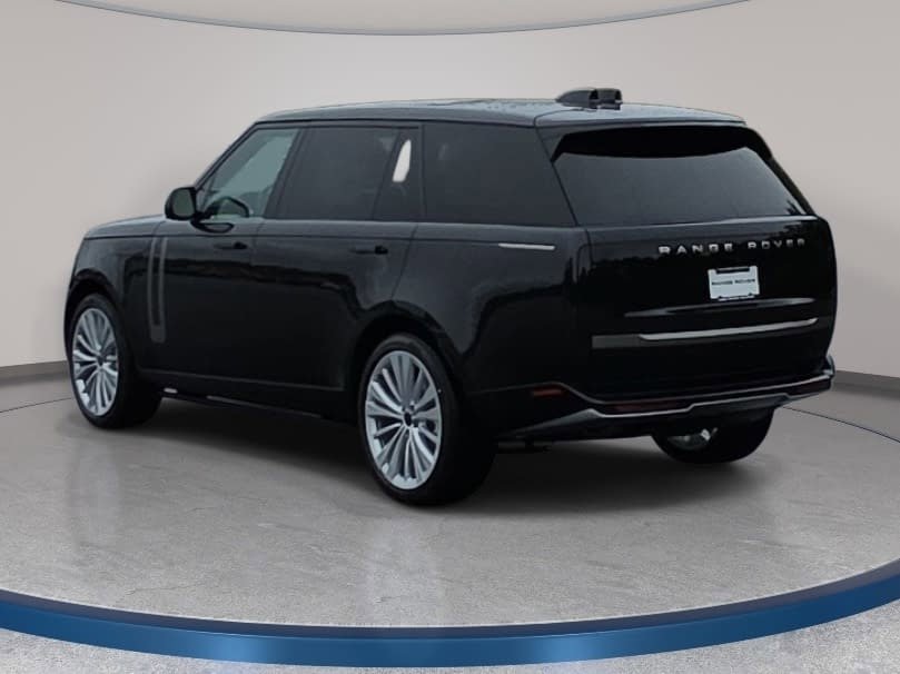 New 2026 Land Rover Range Rover Long Wheelbase SE AWD/4WD image 7
