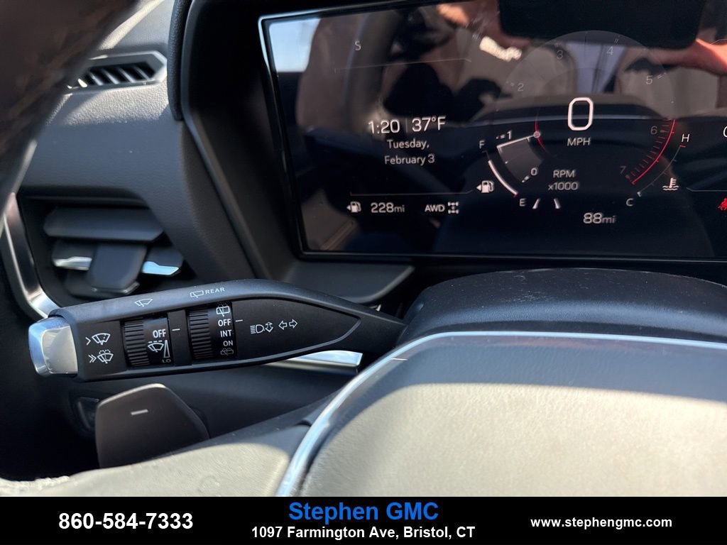 New 2026 GMC Terrain Elevation w/ Elevation Premium Package AWD/4WD image 17