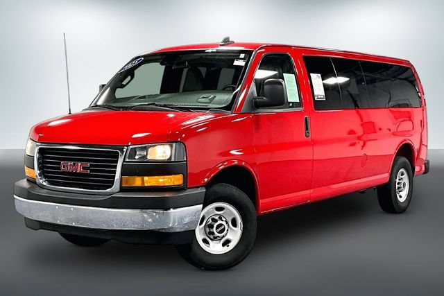 Used 2025 GMC Savana 3500 LT w/ LT Preferred Equipment Group RWD image 3
