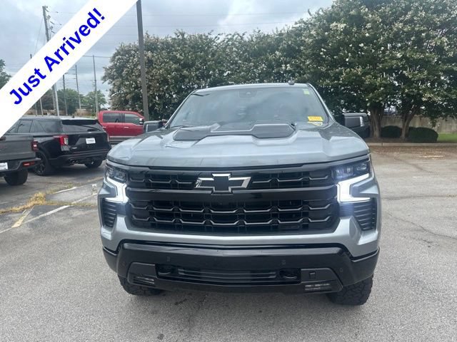 Used 2026 Chevrolet Silverado 1500 LT Trail Boss w/ LT Trail Boss Premium Package AWD/4WD image 8