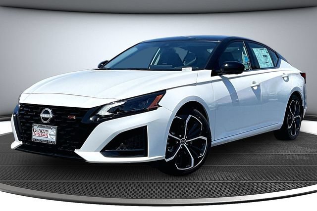 New 2026 Nissan Altima 2.5 SR FWD image 2