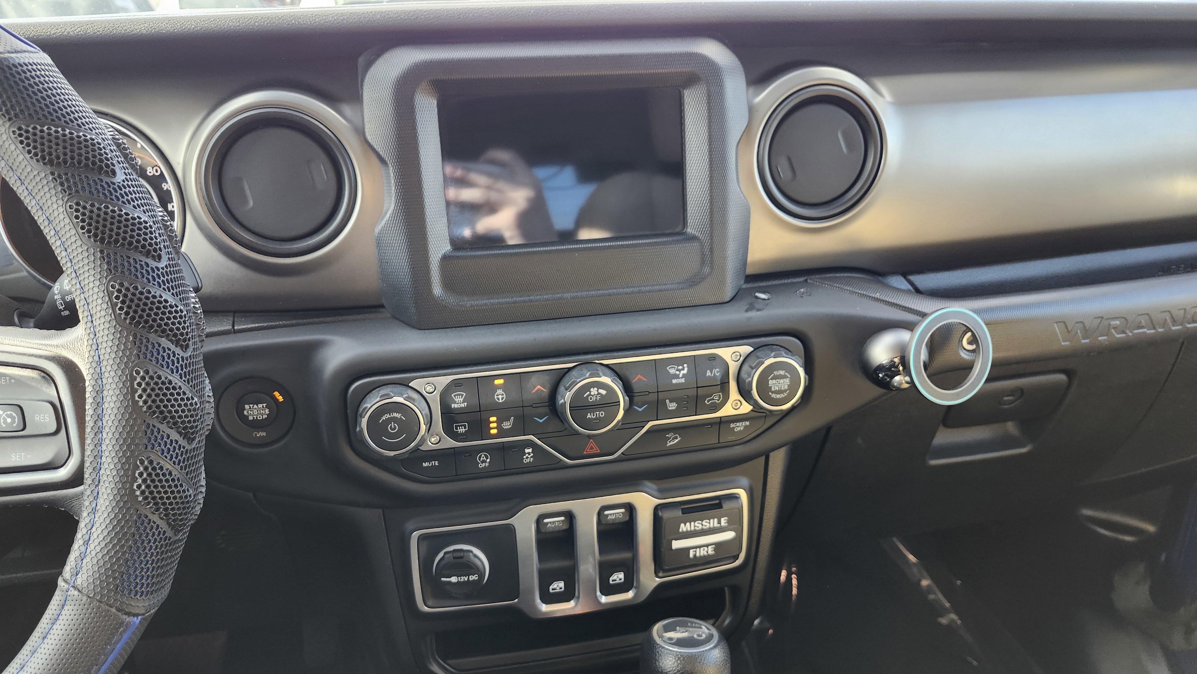 Used 2019 Jeep Wrangler Sport S image 20