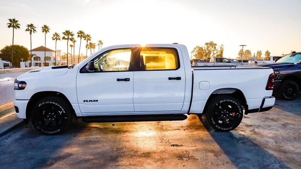 New 2026 RAM 1500 Express AWD/4WD image 14