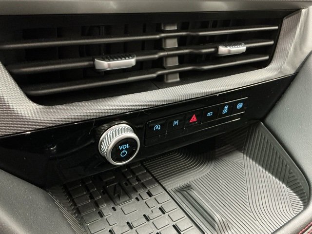 Used 2025 Ford Explorer ST-Line w/ Premium Package image 25