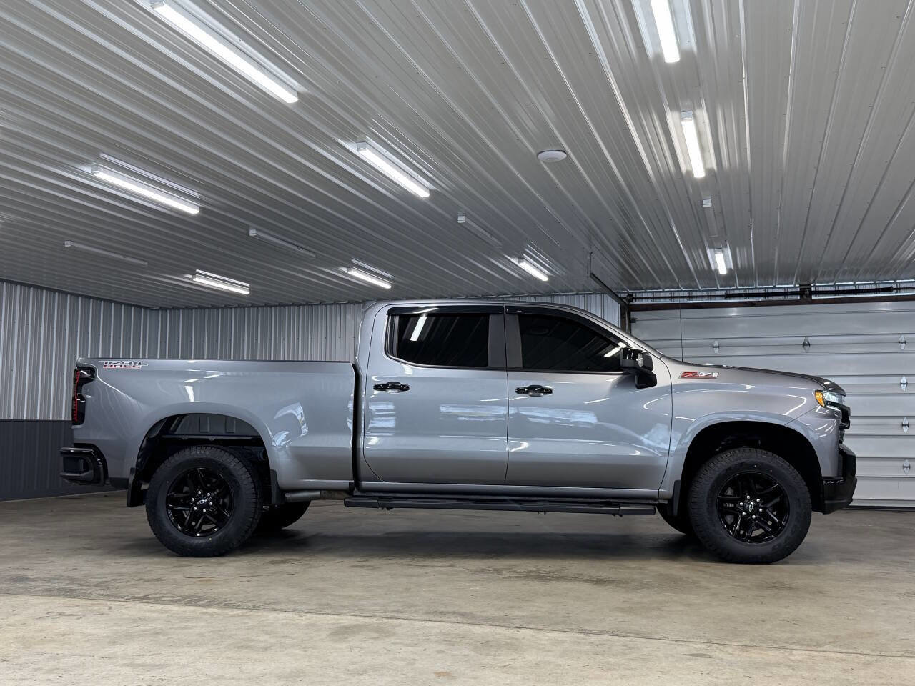 Used 2021 Chevrolet Silverado 1500 LT Trail Boss w/ Convenience Package II image 5