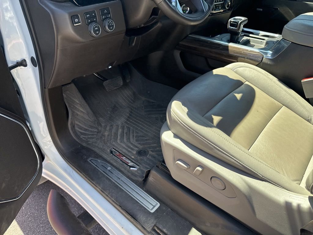 Used 2025 Chevrolet Silverado 1500 LT Trail Boss w/ Convenience Package II image 28