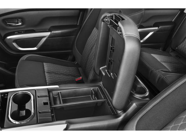 Used 2024 Nissan Titan SV image 17