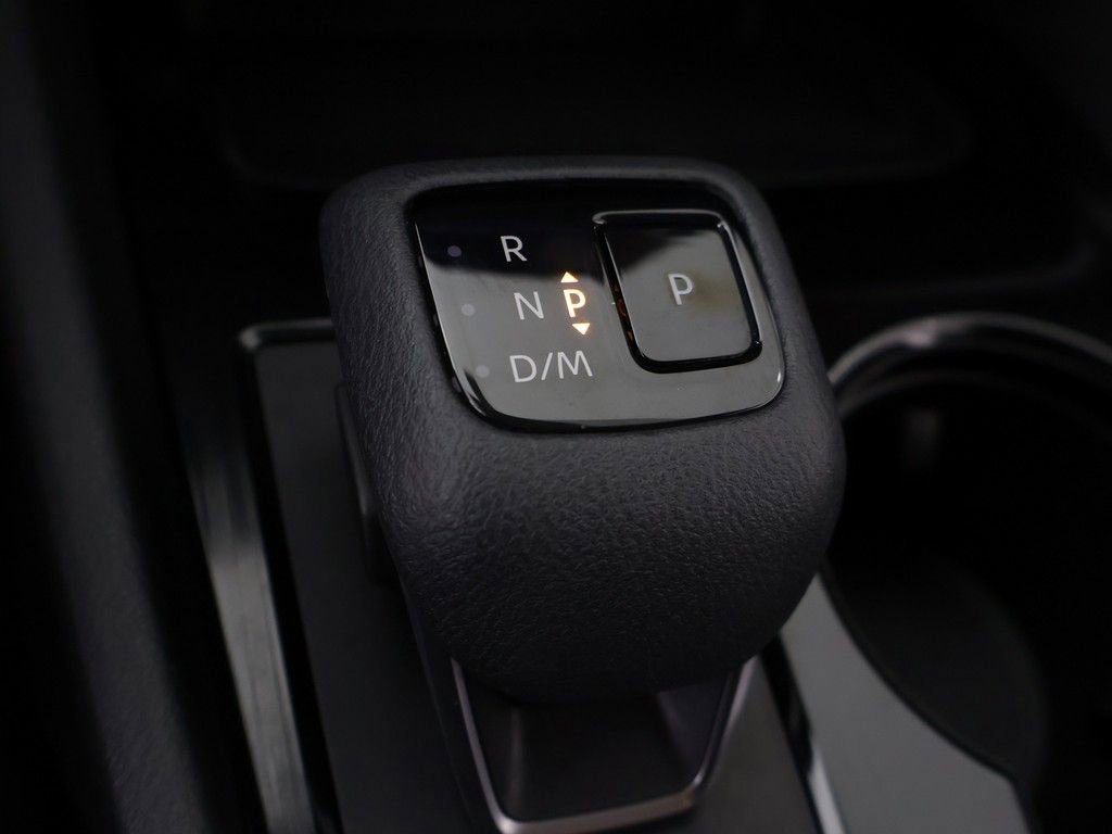 Used 2023 Nissan Rogue SV AWD/4WD image 46