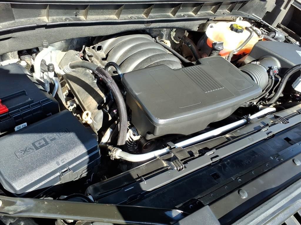 Used 2020 Chevrolet Silverado 1500 LT w/ All-Star Edition image 32