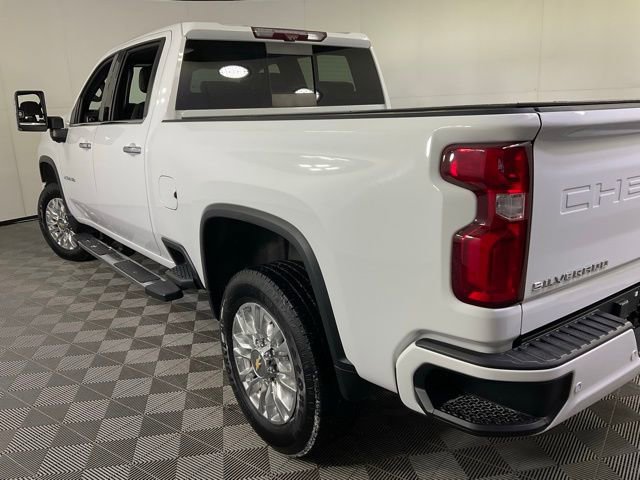 Used 2022 Chevrolet Silverado 2500 High Country image 38