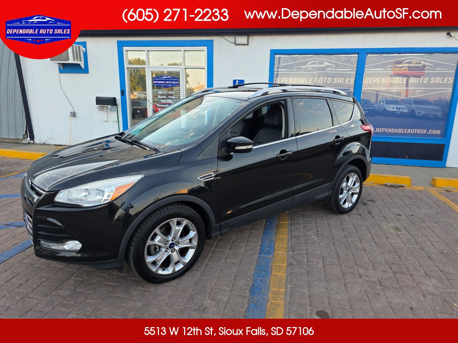 Used 2015 Ford Escape Titanium AWD/4WD image 1