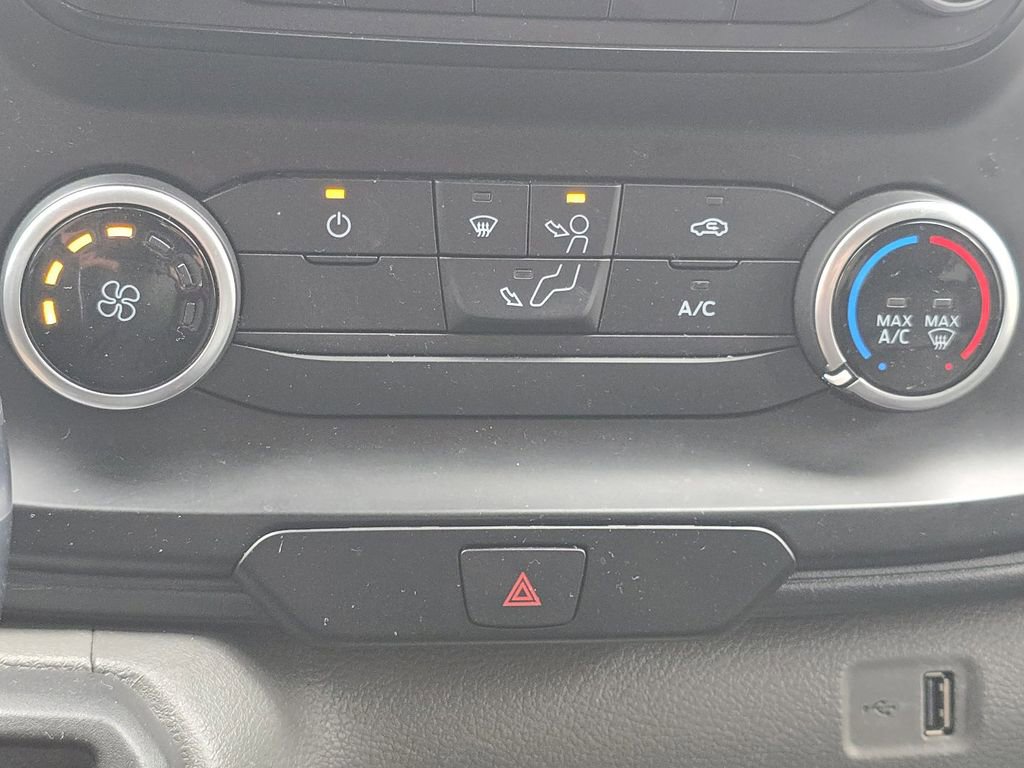 Used 2020 Ford Transit 250 Medium Roof image 24