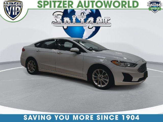 Used 2020 Ford Fusion SE FWD image 4
