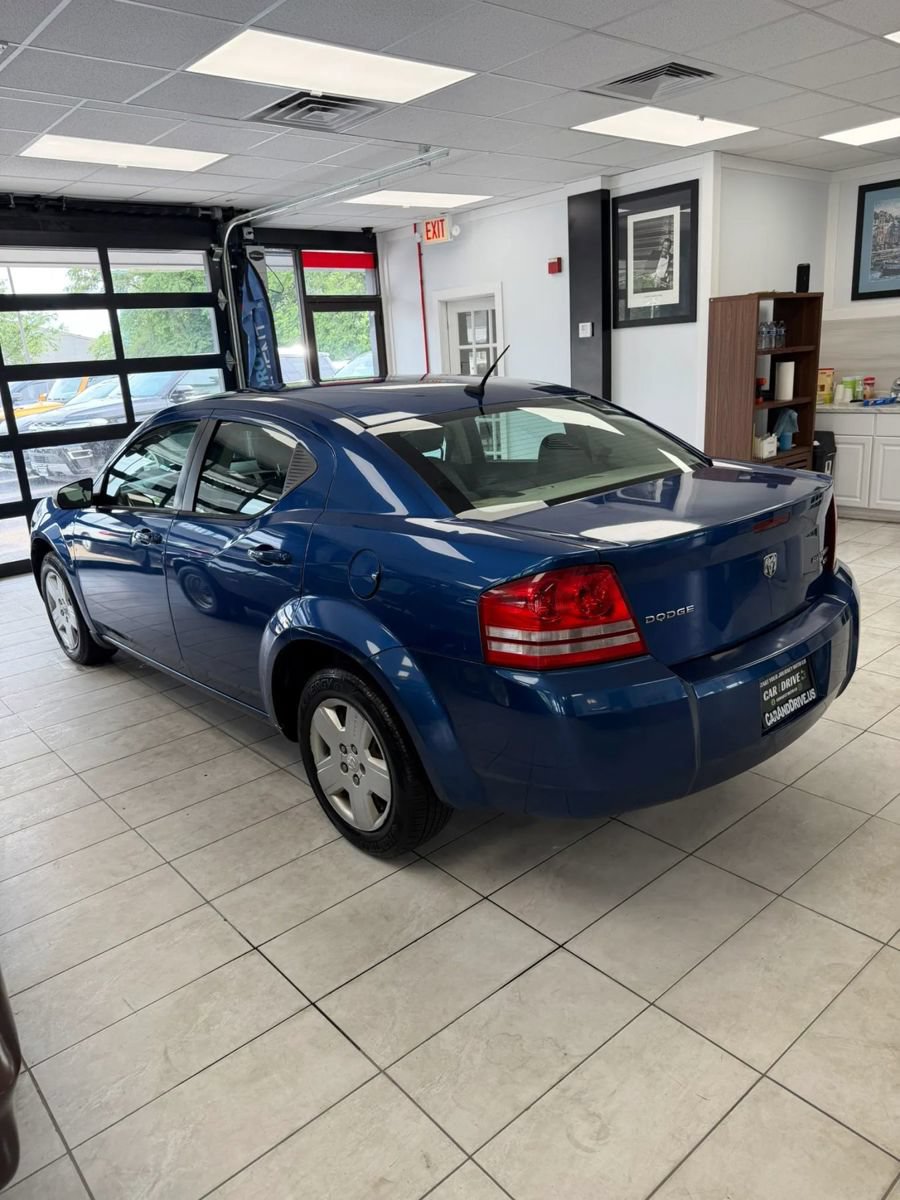 Used 2010 Dodge Avenger SXT FWD image 6