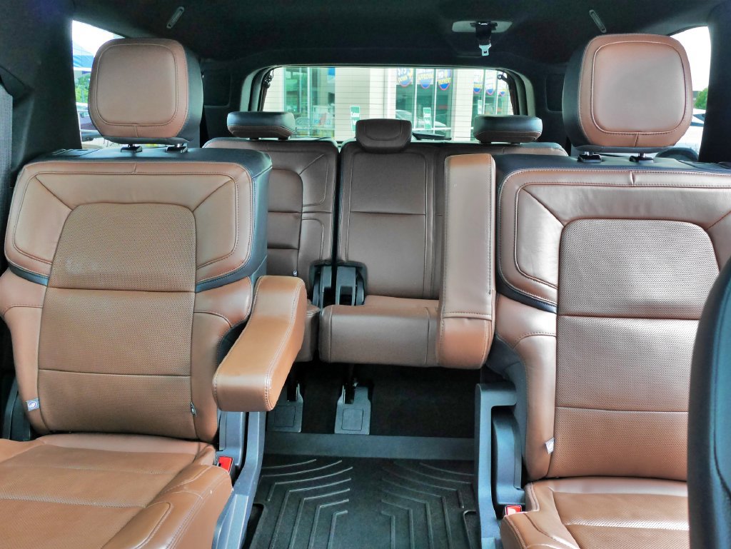 Used 2024 Lincoln Navigator L Reserve AWD/4WD image 30