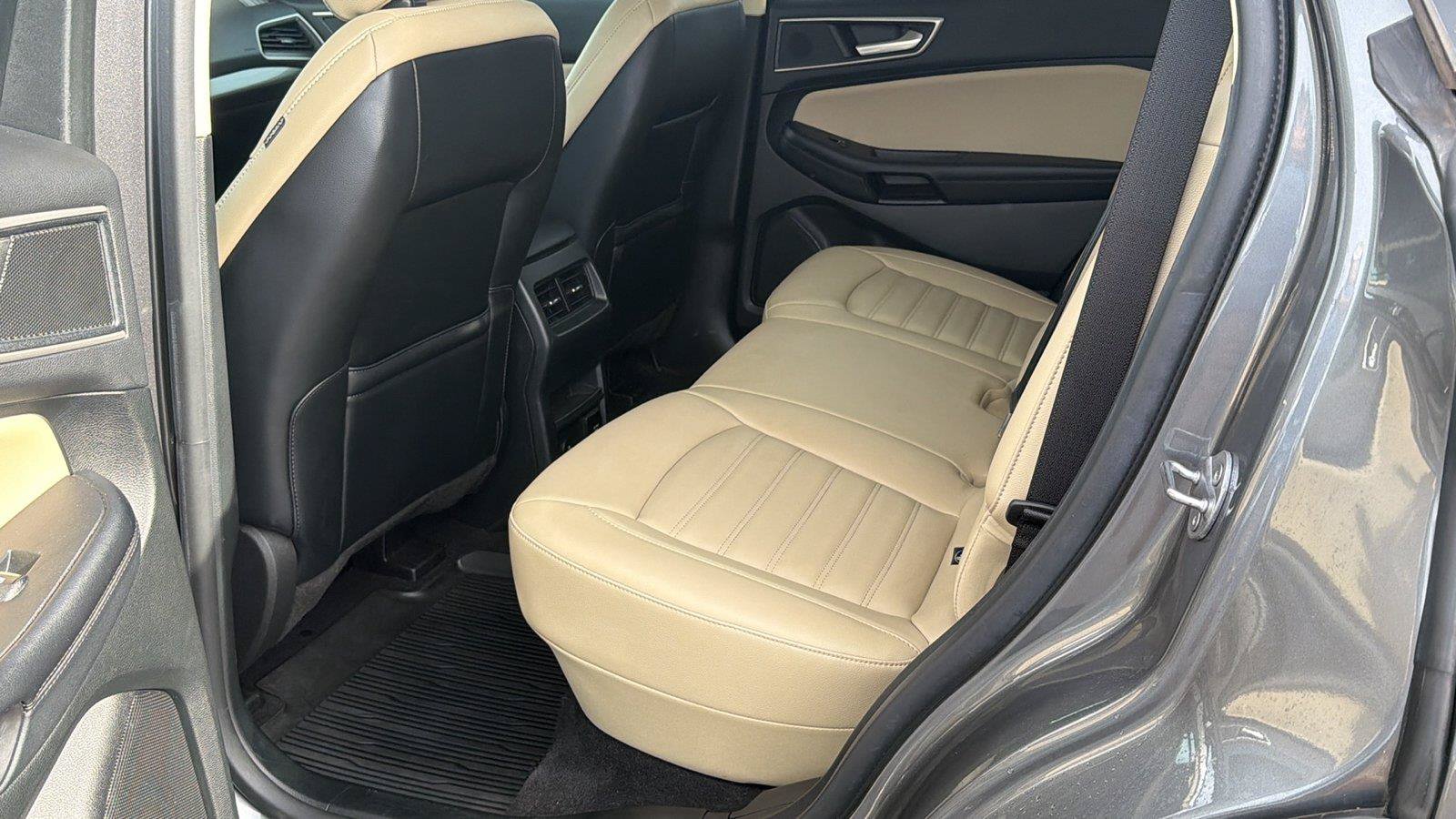 Used 2023 Ford Edge SEL w/ Convenience Package AWD/4WD image 22