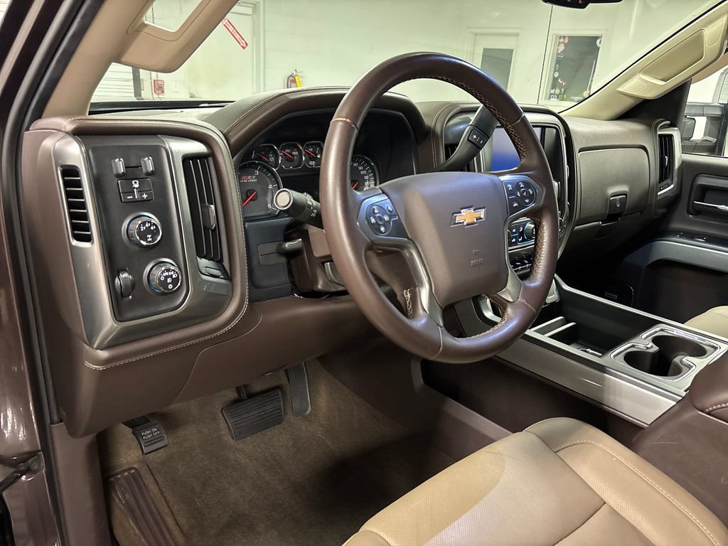 Used 2016 Chevrolet Silverado 2500 LTZ w/ Duramax Plus Package AWD/4WD image 30