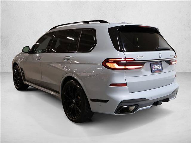 Used 2023 BMW X7 xDrive40i w/ M Sport Package AWD/4WD image 10