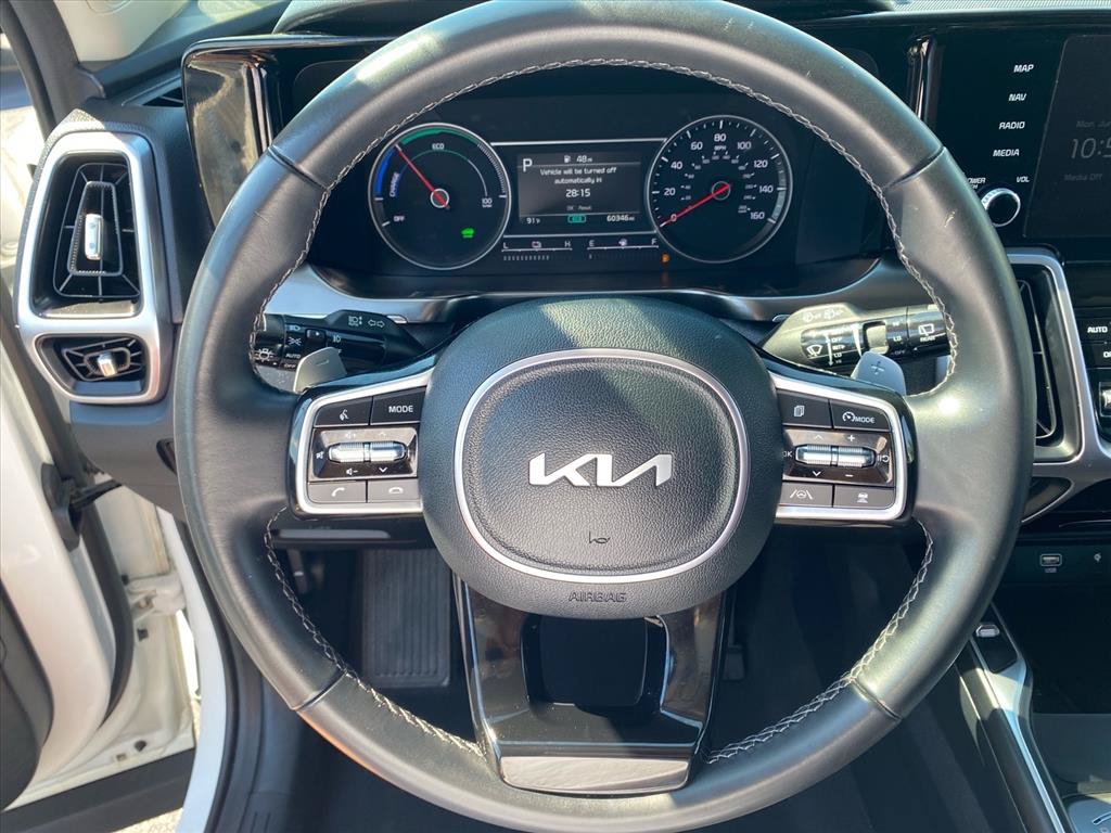 Certified 2023 Kia Sorento EX AWD/4WD image 11