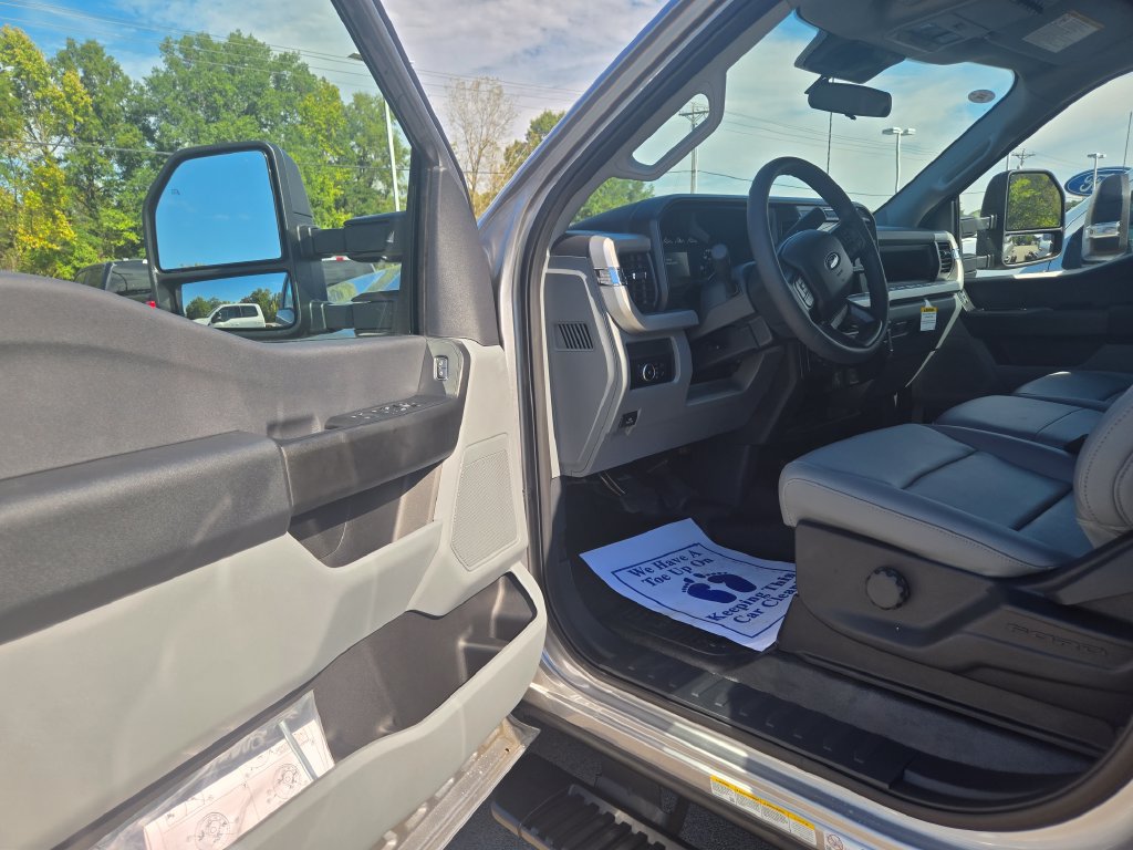 New 2027 Ford F450 XL AWD/4WD image 5