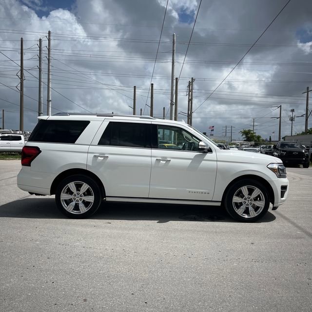 Used 2023 Ford Expedition Platinum RWD image 6