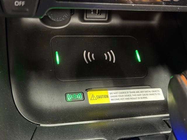 Used 2024 Toyota RAV4 XLE Premium image 31