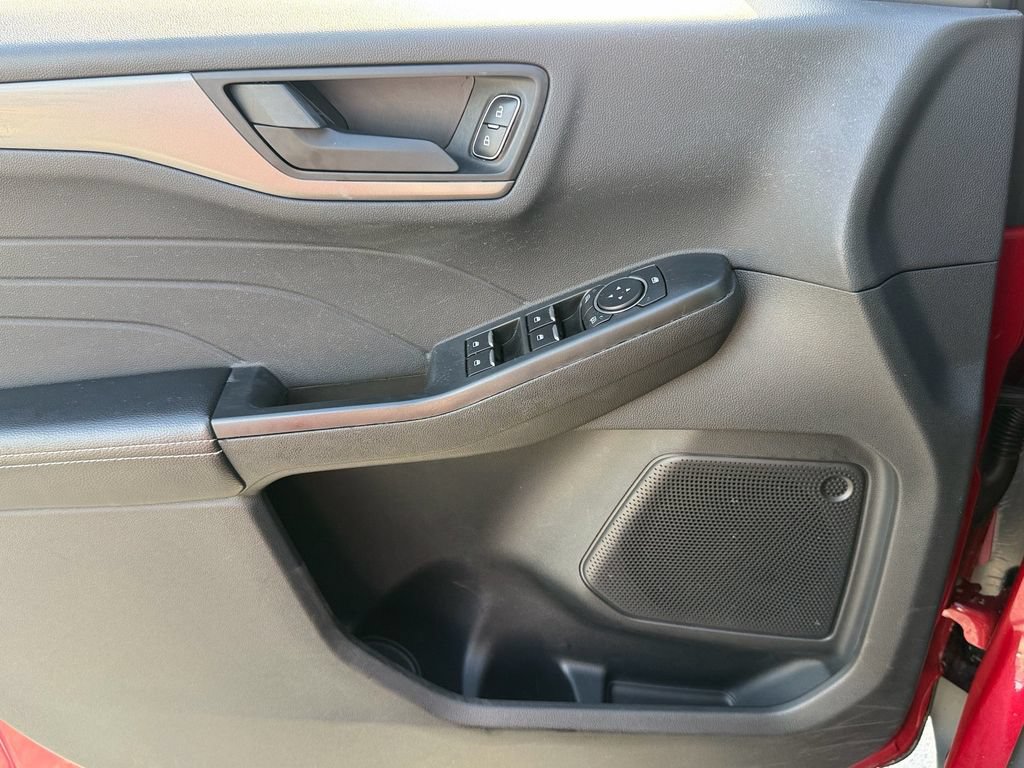 Used 2025 Ford Escape Active FWD image 34
