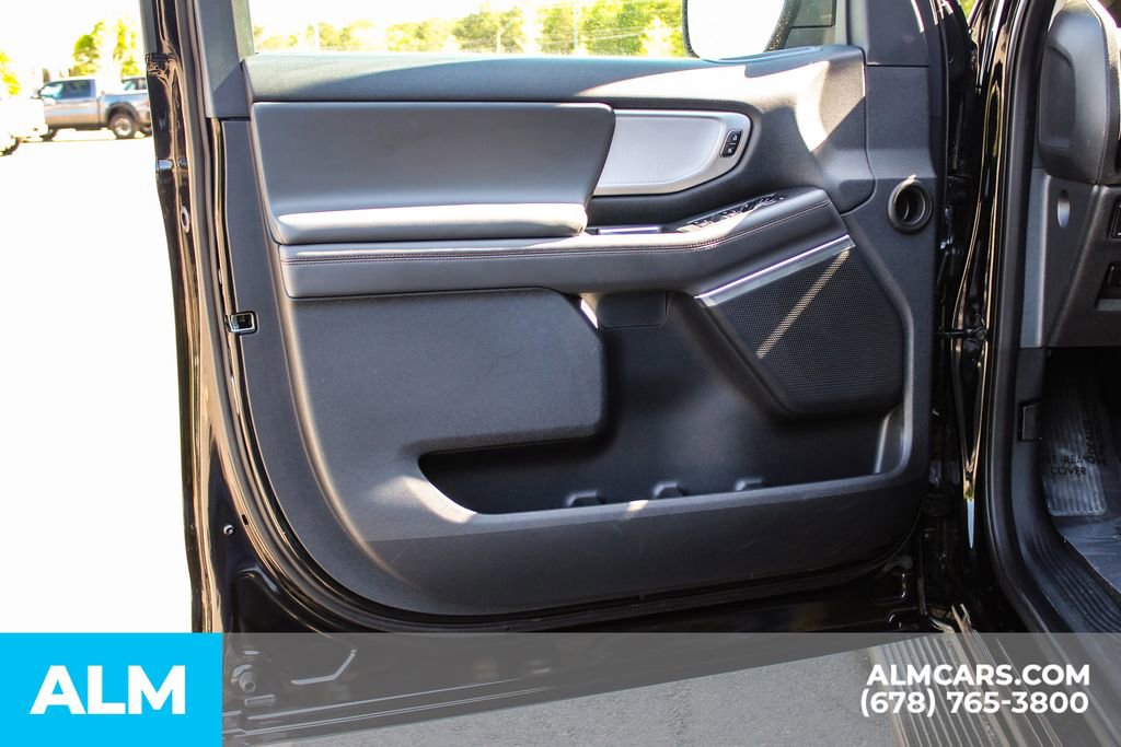 Used 2025 Ford Expedition Max Active AWD/4WD image 39