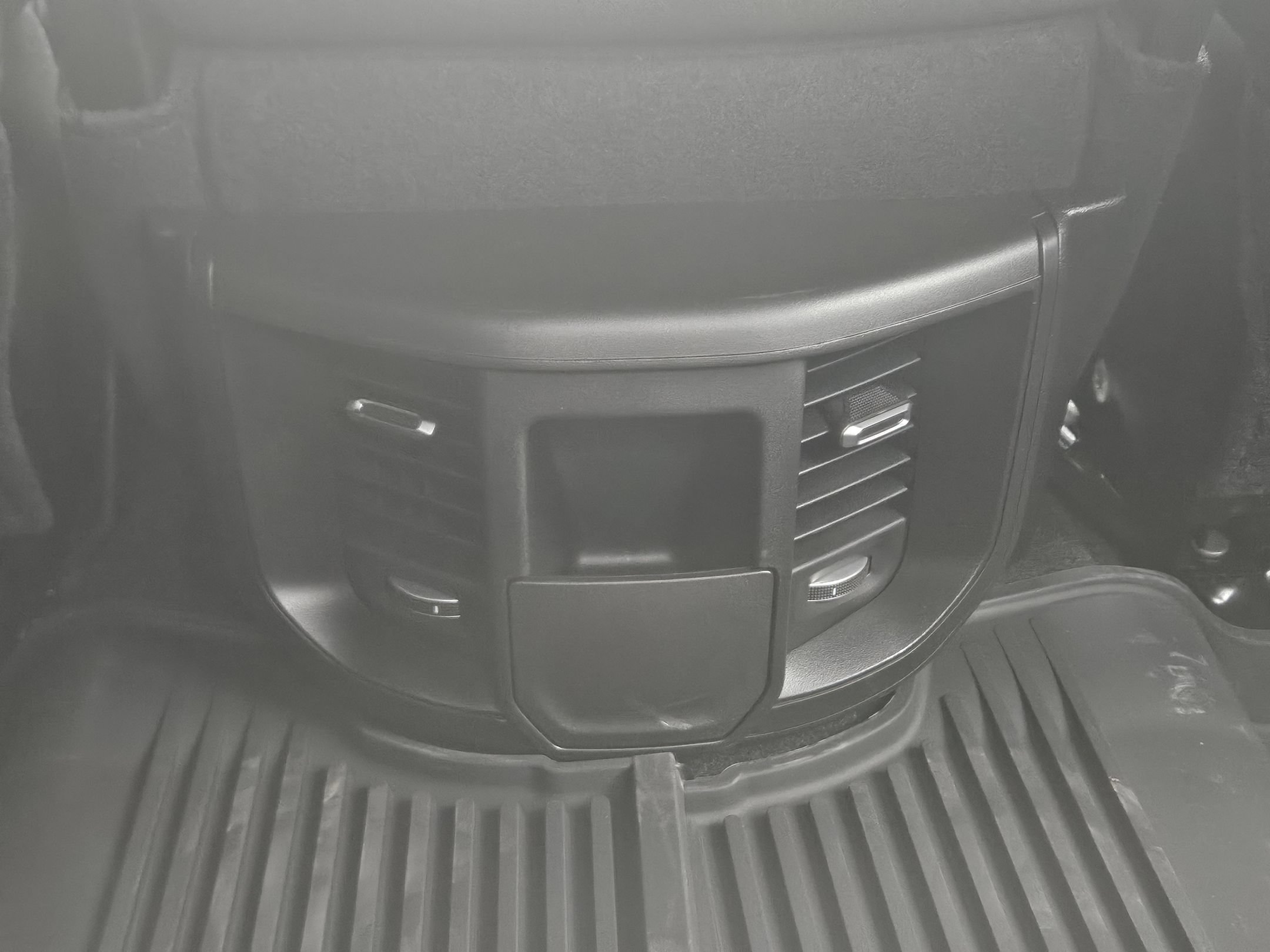 New 2026 RAM 2500 Tradesman AWD/4WD image 23