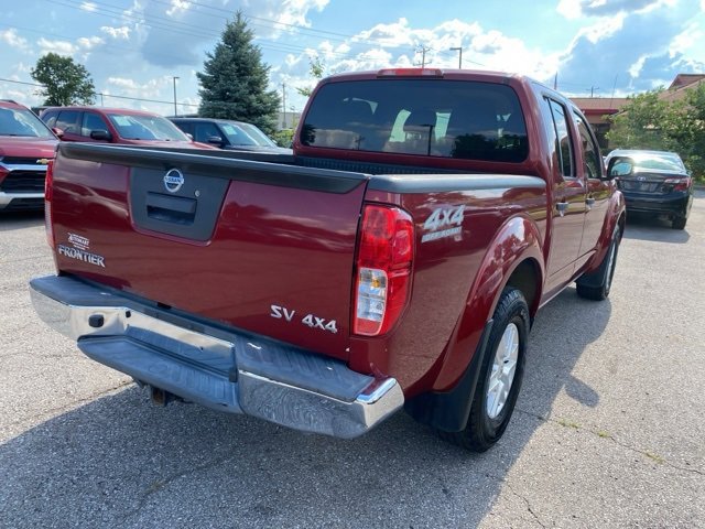 Used 2018 Nissan Frontier SV image 6